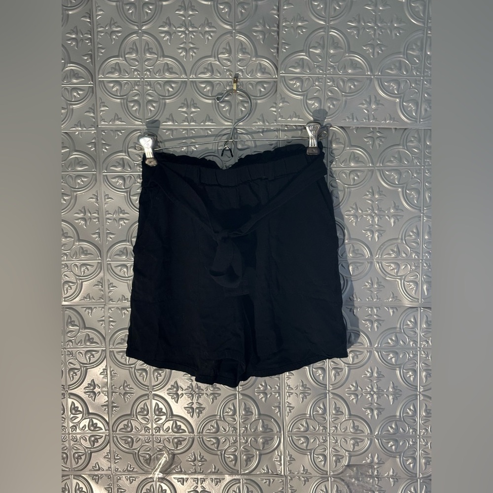 Joe B Tie Front Black Classic Shorts size small spring summer resort wear